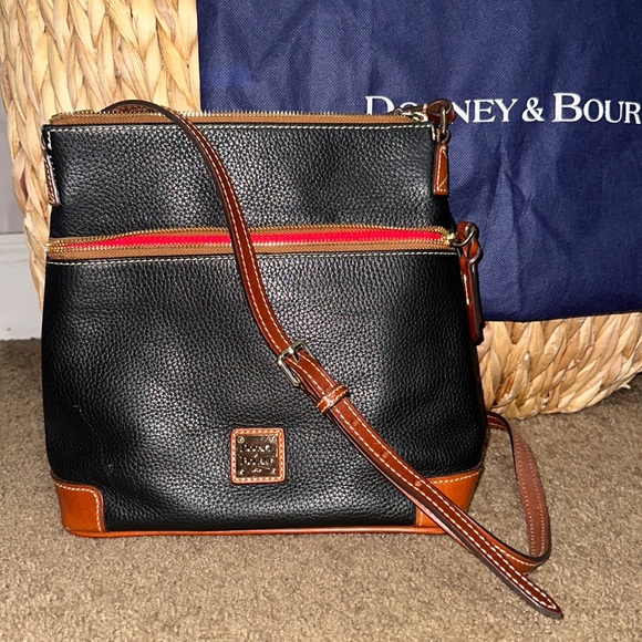 Dooney & Burke - Black Crossbody Purse - Picture 1 of 8